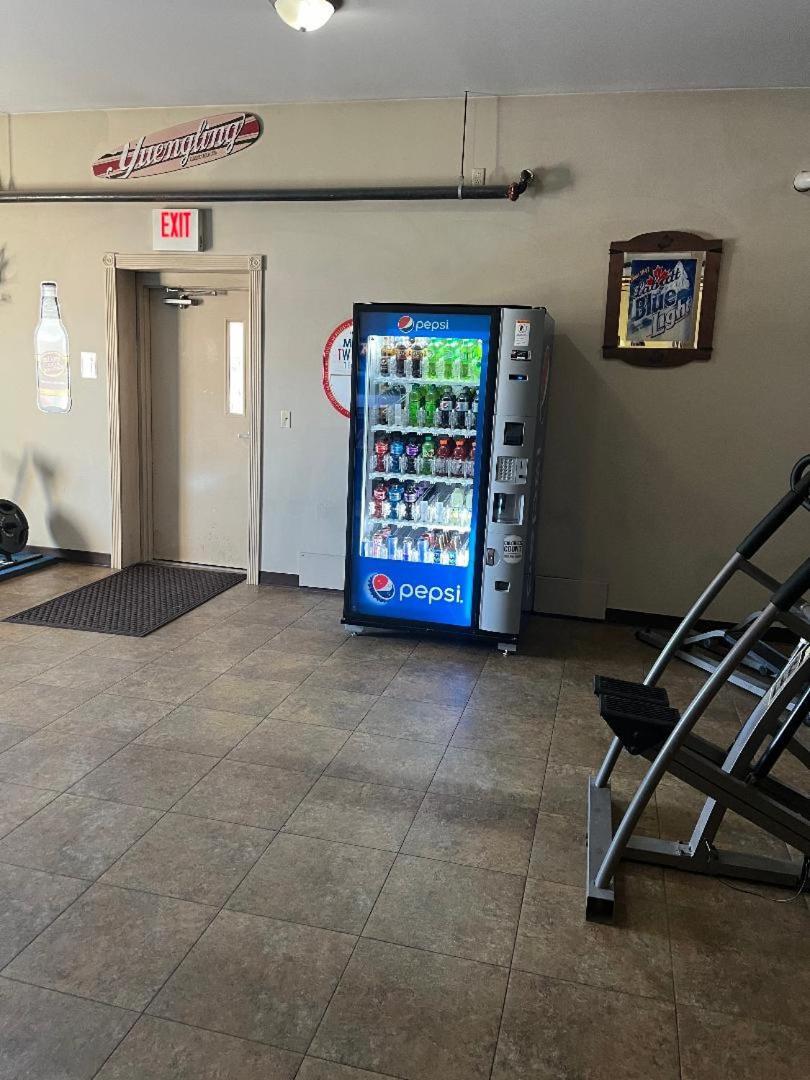 Gamble Farm Inn And Suites Jersey Shore Luaran gambar