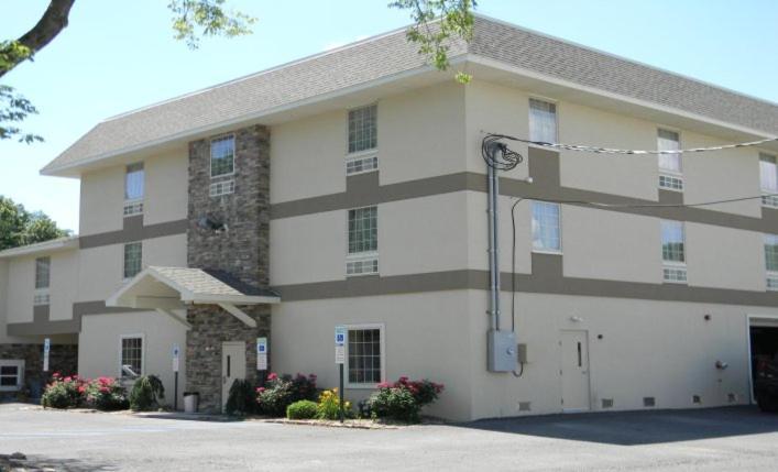 Gamble Farm Inn And Suites Jersey Shore Luaran gambar